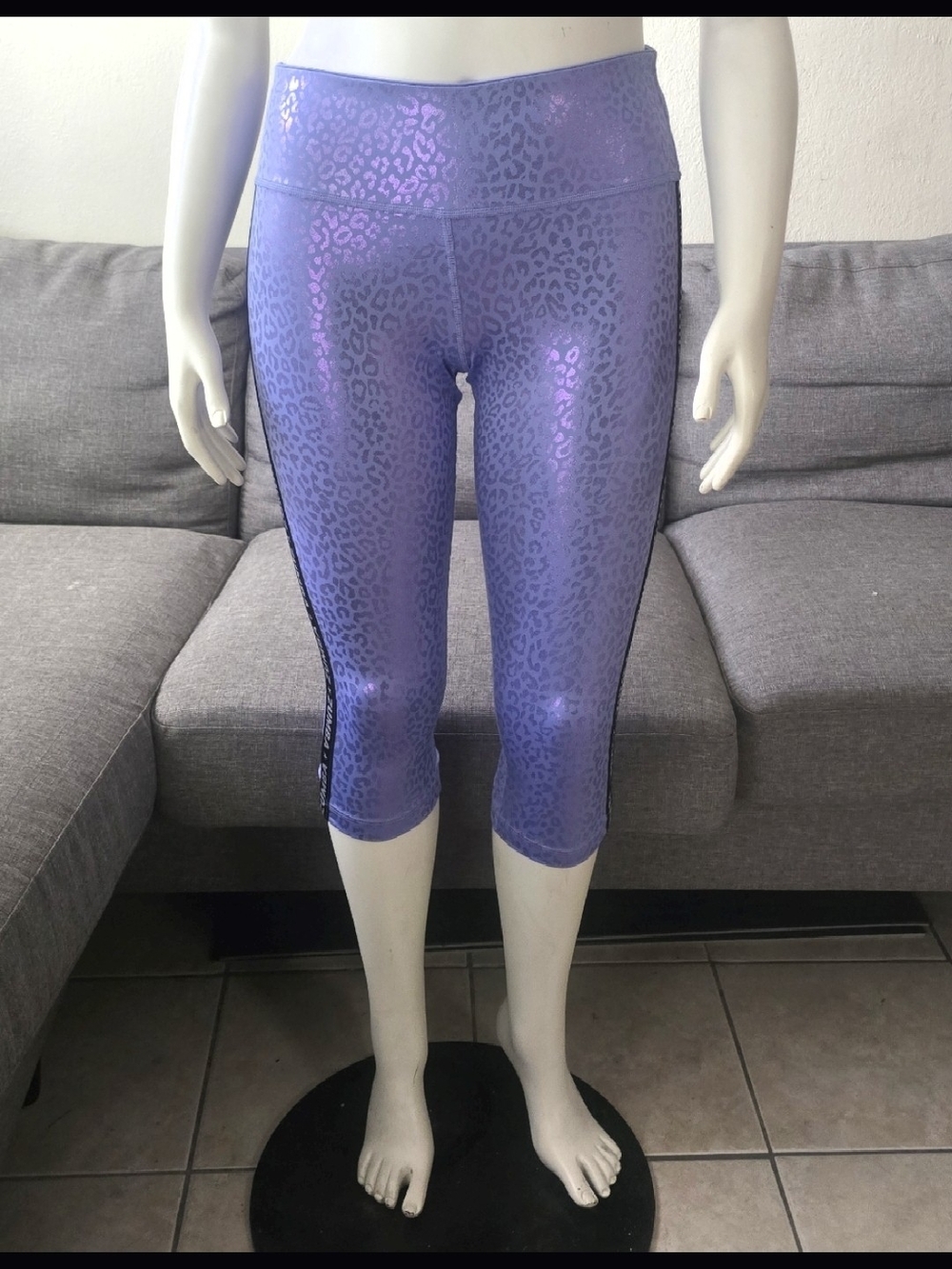 Zumba Fitness Purple Metallic Leopard Print Capris